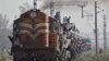 印度孟买火车撞死4名劳工人员