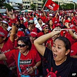 ການປະທວງຕຕານລັດຖະບານຂອງ ພວກເສອແດງບນນງ ໃນປີ 2010.