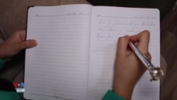 Wezareta Perwerdeyê ya Sûrîyê Waneyên bi Kurdî Pesend Dike
