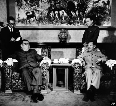 中国　1930来的先生　長陽 被中共当局淡化的改革开放领导人胡耀邦（26图）