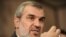 سردار جای معلم را گرفت