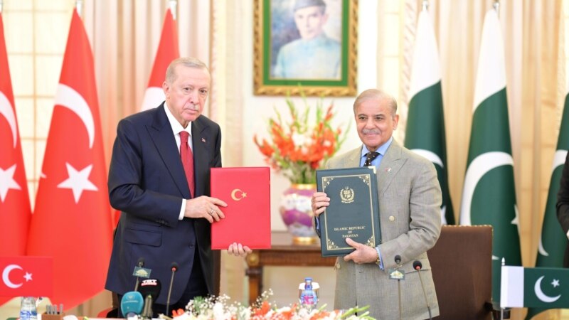 [Voice of America]Pakistan, Turkey to boost strategic ties