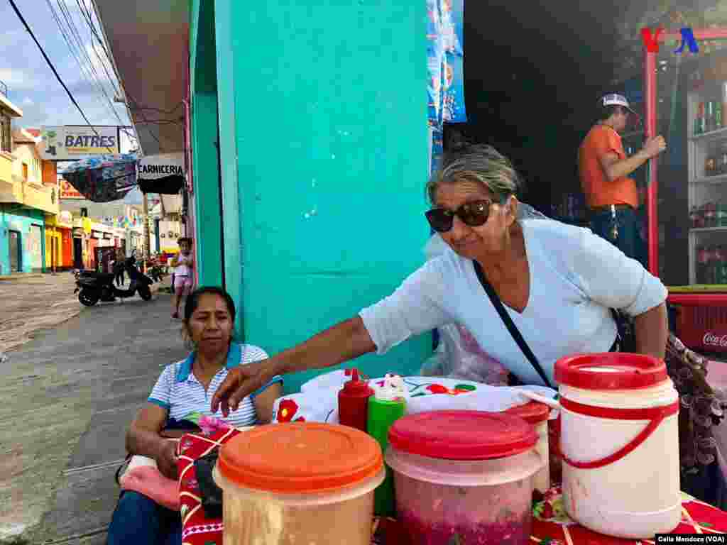 El mercado en Santa Catarina Mita es donde el pueblo de las ciudades cercanas van a vender sus mercancías&nbsp;