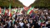 نزدیک به ۸۰ هزار نفر در آلمان به حمایت از زنان در ایران مظاهره کردند