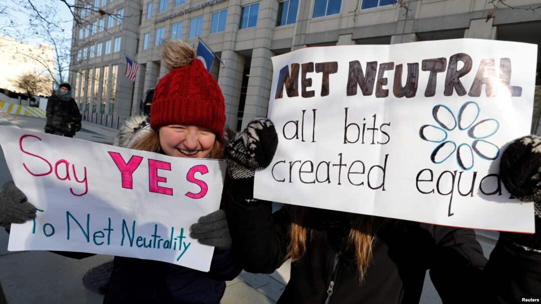 Net neutrality advocates rally in front of the Federal Communications Commission (FCC) ahead of Thursday's expected FCC vote repealing so-called net neutrality rules in Washington, Dec. 13, 2017.