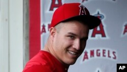 Mike Trout es el MVP más joven en ganar el premio por unanimidad.