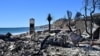 La imagen muestra una propiedad frente a la playa destruida por el incendio de Palisades a lo largo de la Pacific Coast Highway en Malibú, California, el 12 de enero de 2025.