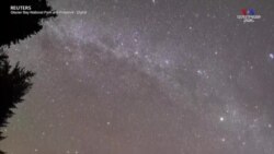 Ալյասկայի Glacier Bay-ում ապշեցուցիչ բևեռափայլի ժամանակացույցը