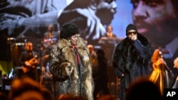 Lauryn Hill, left, and Wyclef Jean perform during "SNL50: The Homecoming Concert" on Feb. 14, 2025, in New York. (Peacock via AP)