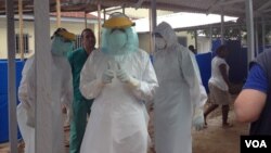 Pusat perawatan Ebola di Freetown, Sierra Leone (foto: dok). Ekonomi Sierra Leone hanya tumbuh sepertiga dari perkiraan sebelum krisis ebola.