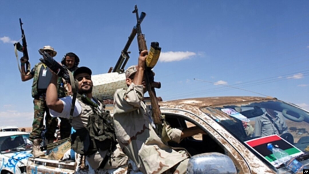 Fighters from around the region to joined the NTC push into Bani Walid, September, 10 2011