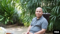 Cambodian Ambassador to South Korea Long Dimanche sits in his house after an exclusive interview with VOA on March 13th, 2016. 