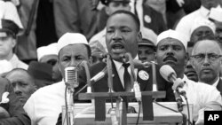 미국 민권운동 지도자 마틴 루터 킹 주니어 목사가 지난 1963년 8월 28일에 열린 워싱턴DC 대행진에서 '나에게는 꿈이 있습니다(I have a dream)' 연설을 하고 있다.
