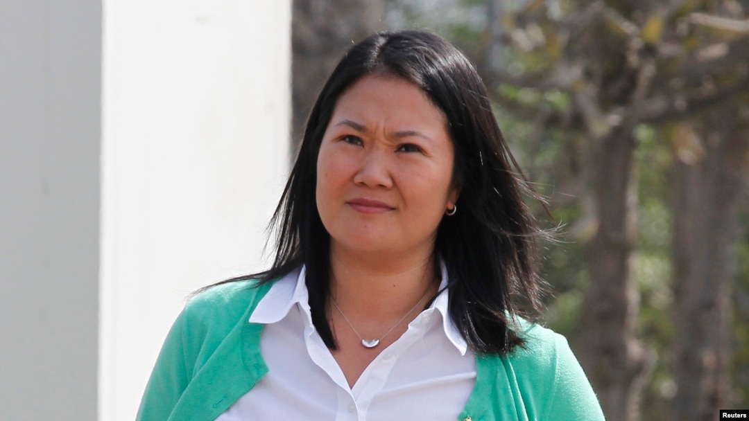 Keiko Fujimori, the daughter of disgraced ex-president Alberto Fujimori, remains the clear favorite to win presidential elections in Peru next year, an Ipsos poll showed on Dec. 13, 2015.
