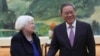 အမေရိကန် ဘဏ္ဍာရေးဝန်ကြီး Janet Yellen နှင့် တရုတ်ဝန်ကြီးချုပ် Li Qiang တို့ ဘေဂျင်းမြို့တော်မှာ တွေ့ဆုံ 