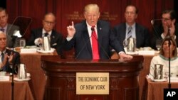 El candidato presidencial republicano pronunció un discurso en el Club Económico de Nueva York.