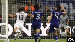 La brillante definición de pierna izquierda de Alex Morgan para poner en ventaja a Estados Unidos ante Japón en la final.