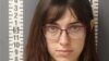 Perempuan yang Dituduh Curi Laptop Pelosi Dibebaskan dari Penjara