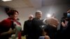 Mantan Presiden Poroshenko Kembali ke Ukraina untuk Hadir di Pengadilan