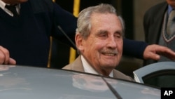 FILE - Former Uruguayan dictator Gregorio Alvarez arrives at court in Montevideo, Nov. 5, 2007. Alvarez was being prosecuted for, and later was convicted of, human rights violations during his dictatorship.