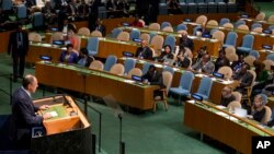 هنگام سخنرانی سرگئی لاوروف وزیر خارجه روسیه در مجمع عمومی، بسیاری از صندلی ها خالی بود - مقر سازمان ملل، نیویورک، پنجم مهر 