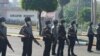 မော်လမြိုင်တက္ကသိုလ်အနီး ဆန္ဒပြသူတွေကို ရာဘာကျည်ဖြင့် ပစ်ခတ်ဖြိုခွင်း