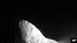 Pogled izbliza u komet Hartley-2 donio neočekivana otkrića