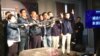 韩国瑜（前排左三）12月26日在台北华山文创出席新创英雄会