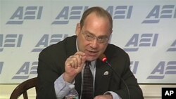 19일 미국기업연구소(AEI) 안보 토론회에서 발언하는 브루스 벡톨 교수.