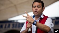 El candidato Jimmy Morales durante un mitin en Chichicastenango, Guatemala.