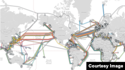 全球海底光缆示意图，图片由TeleGeography提供。