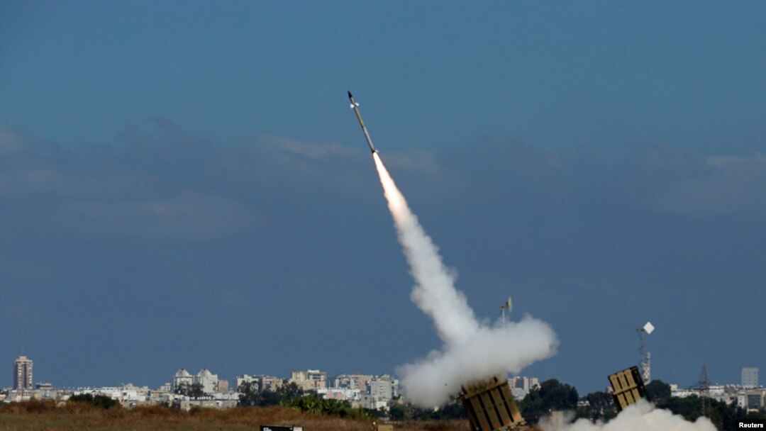 Sistem pertahanan rudal Kubah Besi (Iron Dome) Israel di Ashdod, Israel, 9 Juli 2014 (Foto: dok).