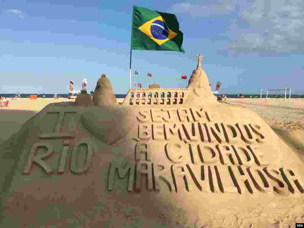 یک فرد هنرمند این را در سواحل ریو ساخته است.