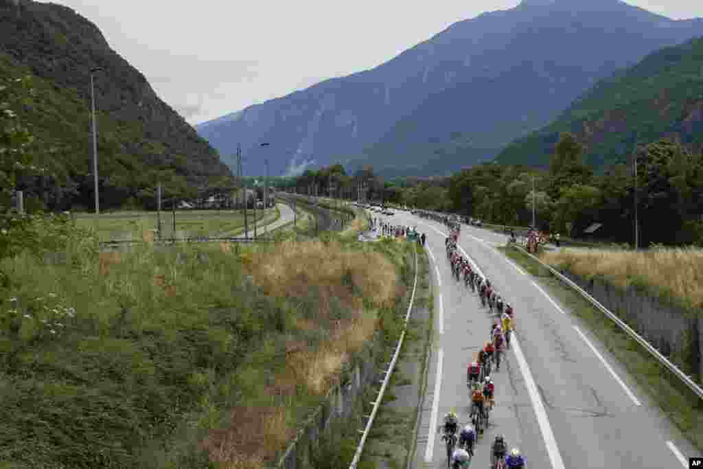 په فرانسې کې د "تور د فرانس" په نوم&nbsp;د بایسکل ځغلولو سیالۍ یوه څنډه