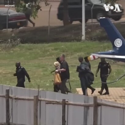 La touriste américaine libérée arrive à Kampala