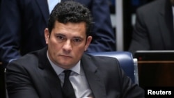 Juiz Sérgio Moro com mão pesada