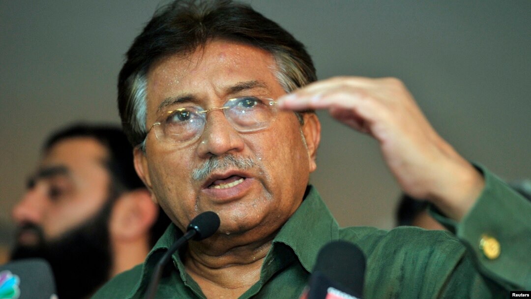 Mantan Presiden Pakistan, Pervez Musharraf dalam konferensi pers di Dubai, Sabtu (23/3). 