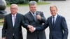 Corruption Undermining Ukraine's Progress, EU's Juncker Says