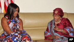 Matar shugaban Amurka Michelle Obama da Shugabar Liberiya Ellen Johnson Sirleaf