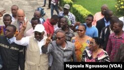 Des leaders la Fédération de l’opposition manifestent à Brazzaville, Congo, 8 juin 2017. (VOA/Ngouela Ngoussou)