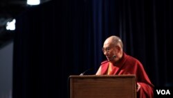 达赖喇嘛在纽约演讲（资料图）