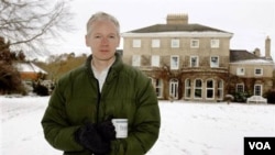 Assange fue liberado por la corte británica con una fianza de $312.500 dólares.