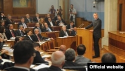 Crnogorski premijer Milo Đukanović odgovara na pitanja poslanika (gov.me)