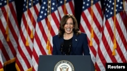 Nënpresidentja Kamala Harris në takimin zgjedhor në Miluoki, në Viskonsin, 23 korrik, 2024. 