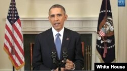 Başkan Obama yeni Küba politikasını Beyaz Saray'da açıklarken