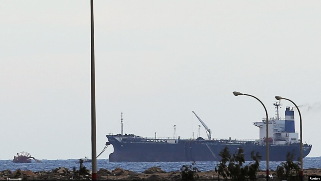 Tanker pod zastavom Severne Koreje na terminalz Es Sider u Libiji, 8. mart 2014.