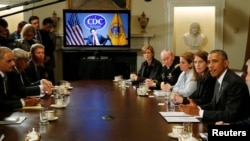 Tổng thống Hoa Kỳ Barack Obama họp nội các bàn về các ứng phó với Ebola.
