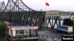 중국 단둥에서 북한 신의주를 연결하는 '중조우의교'.
