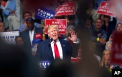 Republican presidential candidate Donald Trump speaks at a campaign rally in Akron, Ohio, Aug. 22, 2016.