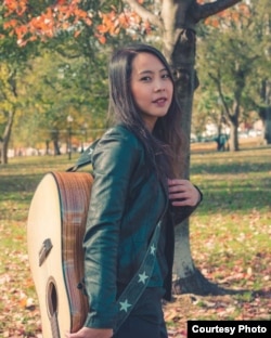 Laura Sekarputri, musisi Indonesia yang menjadi Guru Terapi Musik di kota Boston, AS (dok. pribadi).